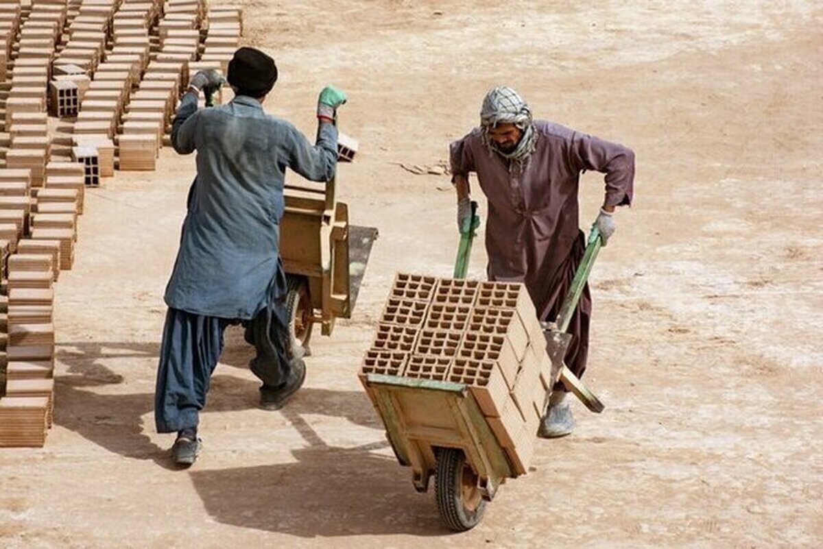 جریمه ۵ برابر حداقل دستمزد برای هر روز اشتغال در صورت استخدام اتباع غیرمجاز